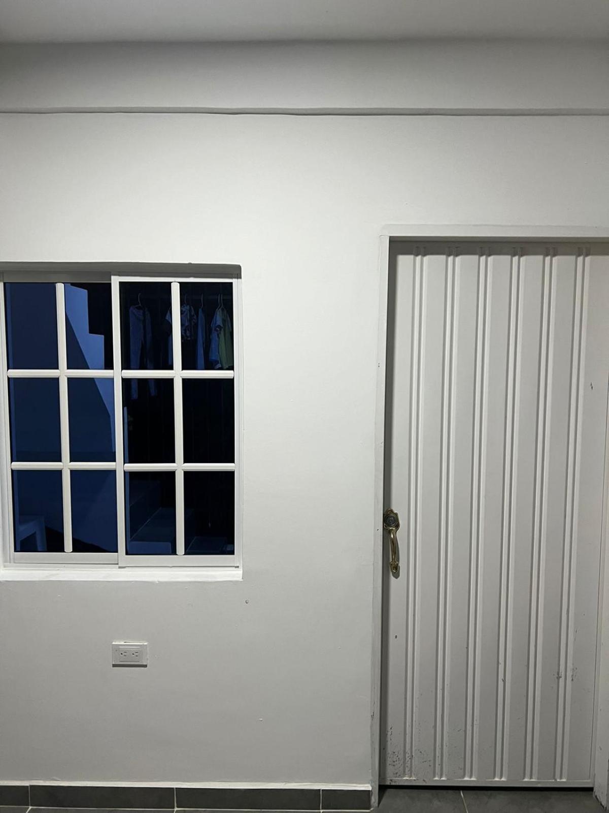 Apartamento Los Laureles 圣玛尔塔 外观 照片